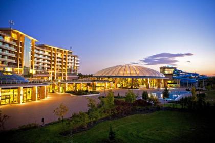 Aquaworld Resort Budapest - image 10