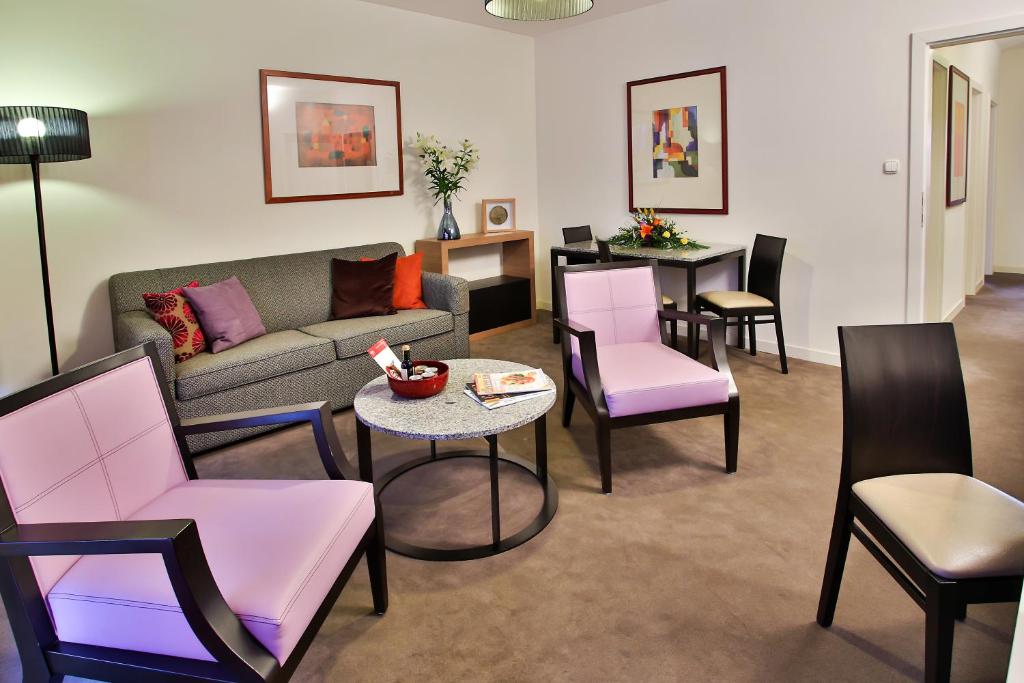 Adina Apartment Hotel Budapest - image 6