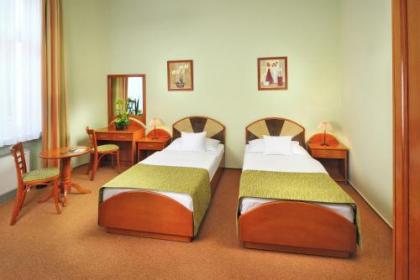 Baross City Hotel - Budapest - image 10