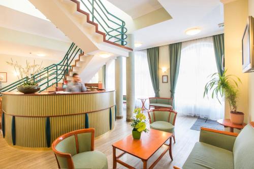 Baross City Hotel - Budapest - image 7