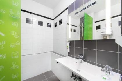 Ibis Styles Budapest Center - image 10