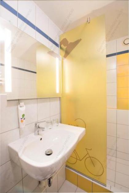 Ibis Styles Budapest City - image 19