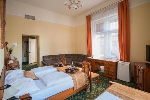 City Hotel Unio - image 6