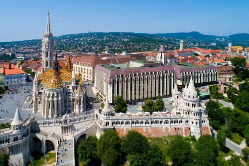 Hilton Budapest - main image