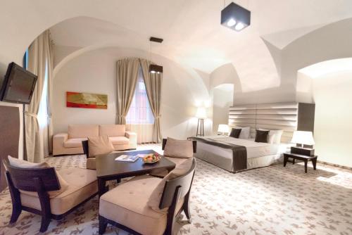 Buda Castle Hotel Budapest - image 3