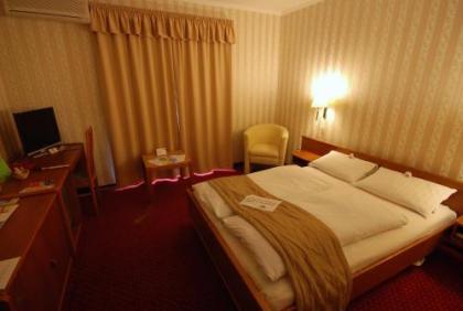 Hotel Amadeus - image 13