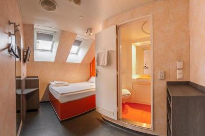 easyHotel Budapest Oktogon - image 1