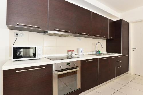 Quality Point Apartments - image 2