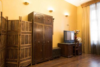 Budapest Royal Suites - image 15