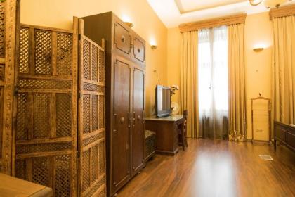 Budapest Royal Suites - image 16