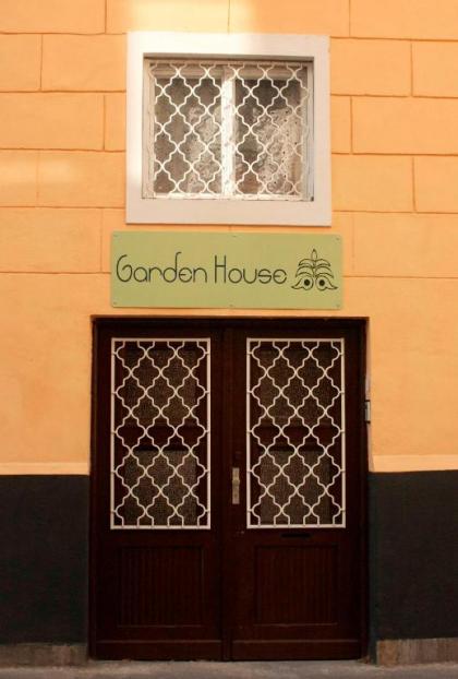 Garden House - image 8