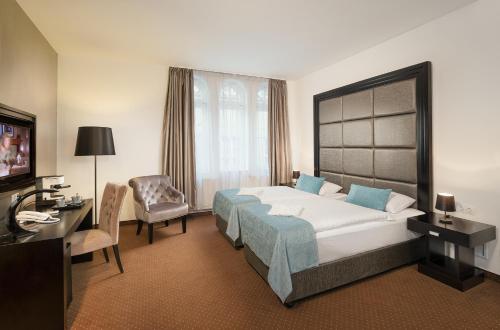 Bastion Hotel Budapest - image 5