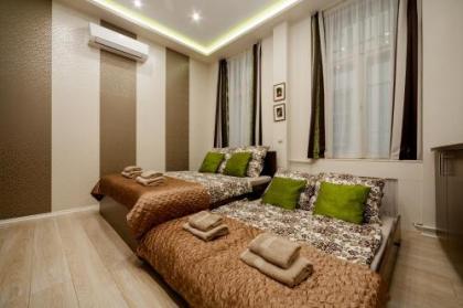 Budapest Holidays Apartments - image 10