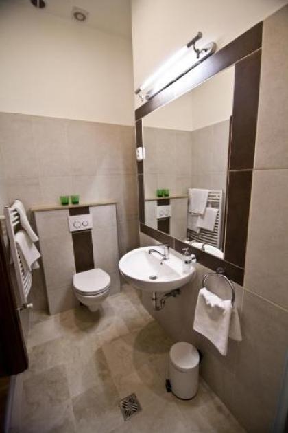 SasOne Rooms - image 13