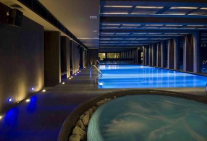 Budapest Holidays Apartments & Spa - image 1