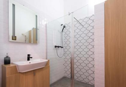 Dohany Design Apartments - image 18