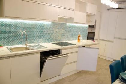 Blue Luxury Apartment - image 15