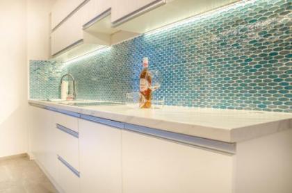 Blue Luxury Apartment - image 18