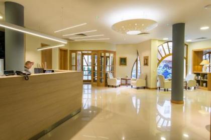 Corvin Hotel Budapest Residence - image 17