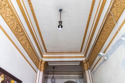 Helena apartment with view on St. Stephan's Basilica - image 8