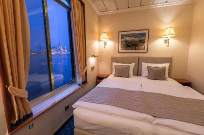 OnRiver Hotels - MS Cezanne - image 1