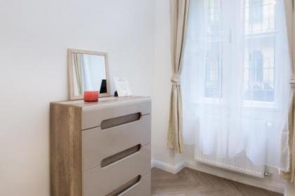 Jenny luxury two bedrooms apartment. - image 10