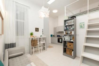 Star House Apartment - image 11